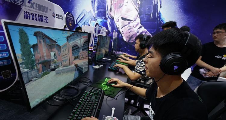 玩转手机CSGO，提升你的游戏技巧（枪法不好？移动也慢？学会这些技巧）