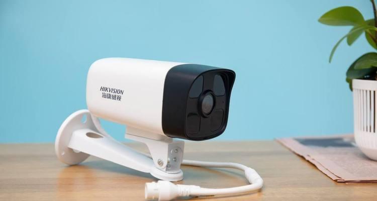 如何在家里安装摄像头监控器（简单步骤让您的家居更安全）