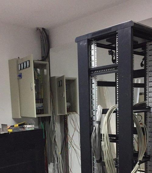 全面了解电脑监控连接的安装流程（揭秘电脑监控连接的步骤）