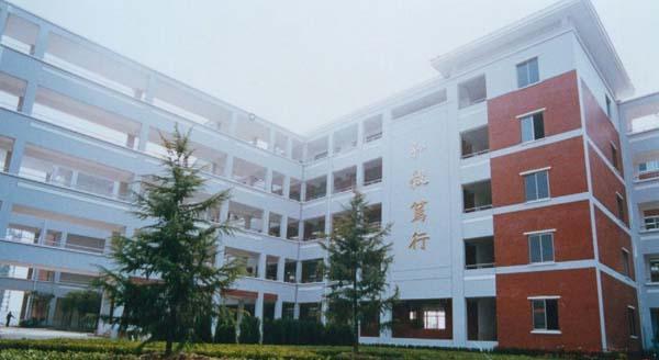 江苏十大顶尖高中风采榜单揭晓（江苏高考状元云集）