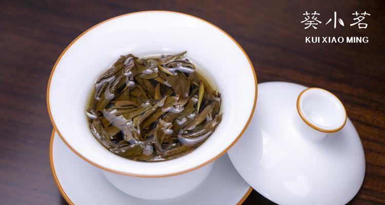 品评茶叶的好坏方式（探索茶叶品评的关键）