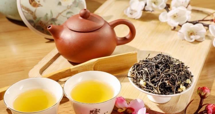 品评茶叶的好坏方式（探索茶叶品评的关键）