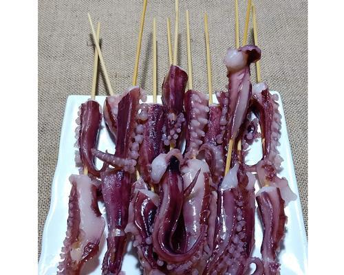 烧烤大全（揭秘各种食材在烧烤中的惊艳表现）