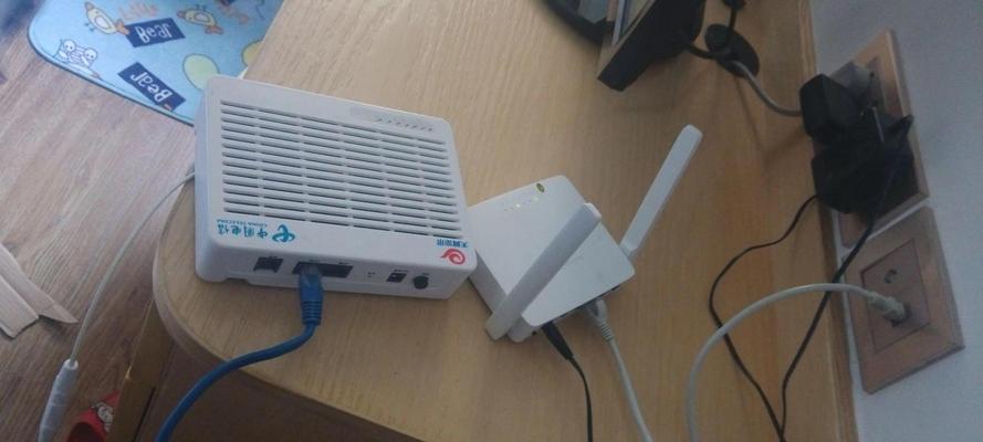 提高家里WiFi网速的小技巧（让您的家庭网络更快）