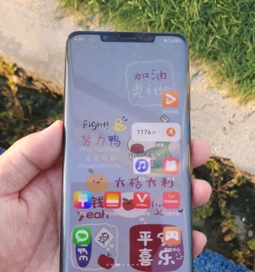 曲面屏手机贴膜技巧？如何防止翘边？