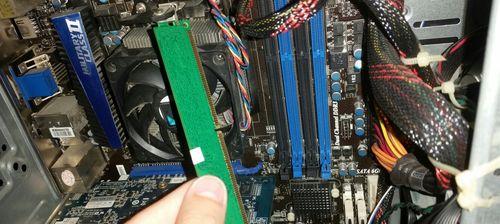Win7开机黑屏只有鼠标？如何快速解决？