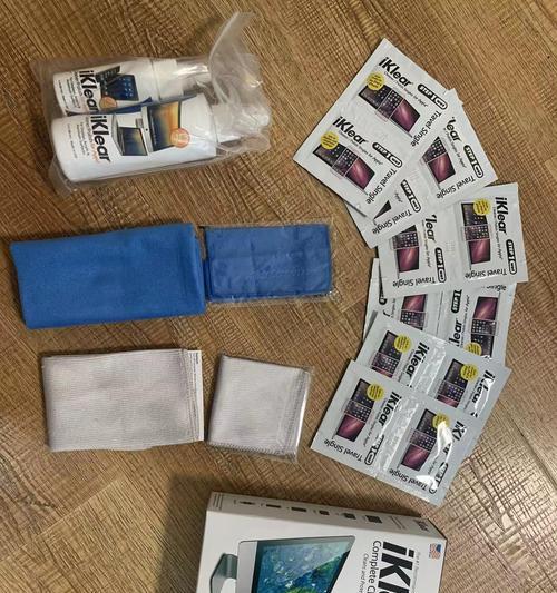 显示器脏污如何清理？