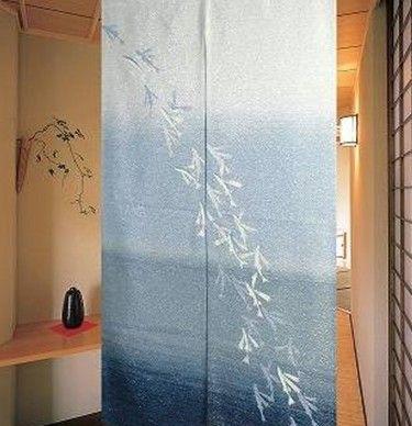 苹果手机屏幕门帘影响使用吗？