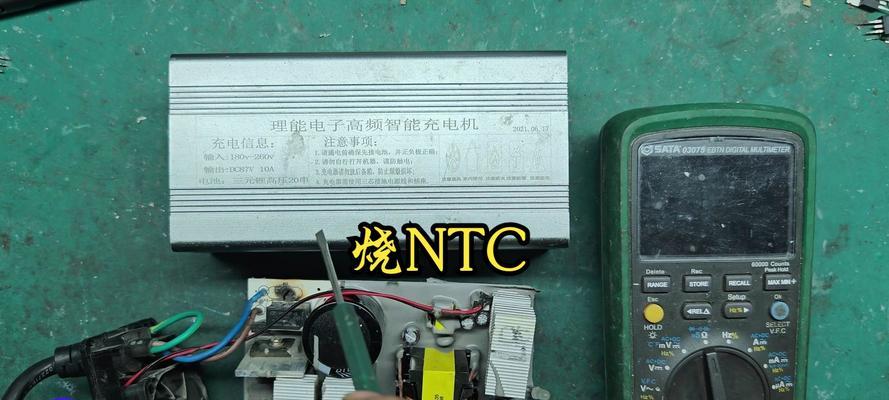 ccd电池充电器亮灯是什么意思？如何正确使用？