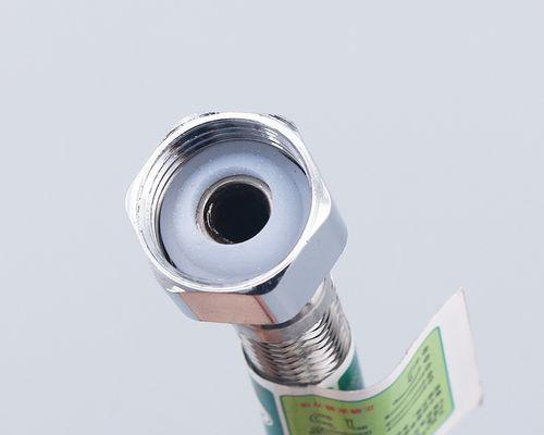 热水器水管颜色代表什么？不同颜色水管有何区别？