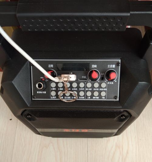 话筒蓝牙小音箱怎么用？连接和操作步骤是什么？