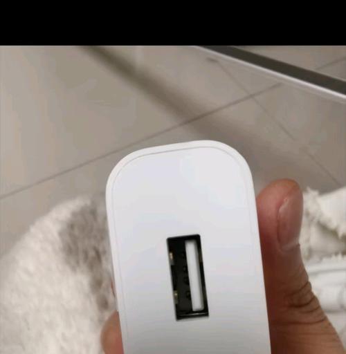 苹果小圆圈充电器的正确名称是什么？如何辨别真伪？