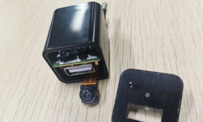 保安携带充电器的原因是什么？充电器对保安工作有何帮助？
