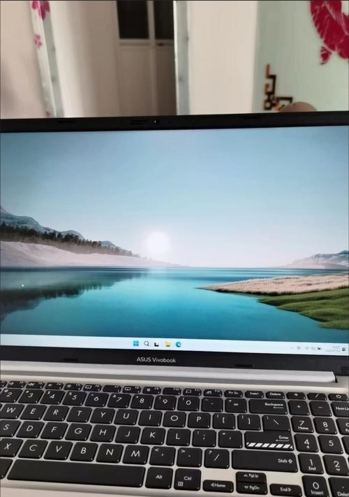 华硕笔记本如何运行手机游戏？需要什么设置？